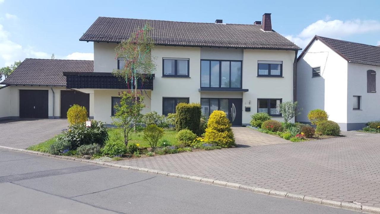 Ferienwohnung Christina Hinterweiler Екстериор снимка